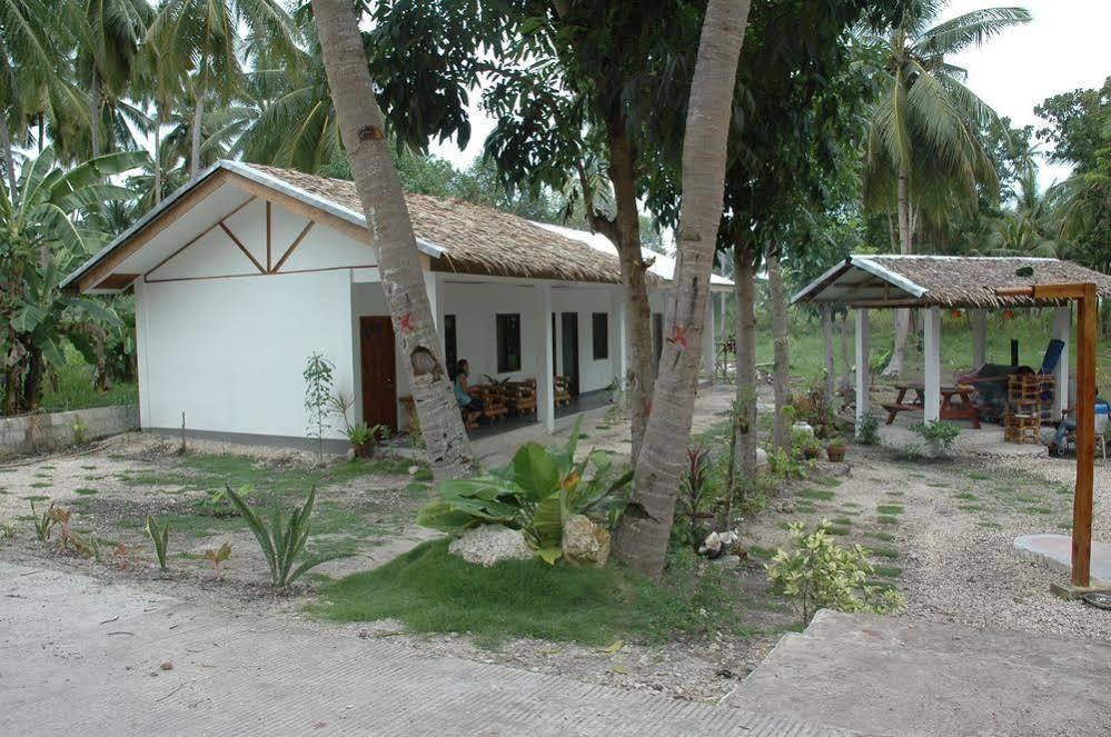 Neptune Diving Resort Santander Luaran gambar