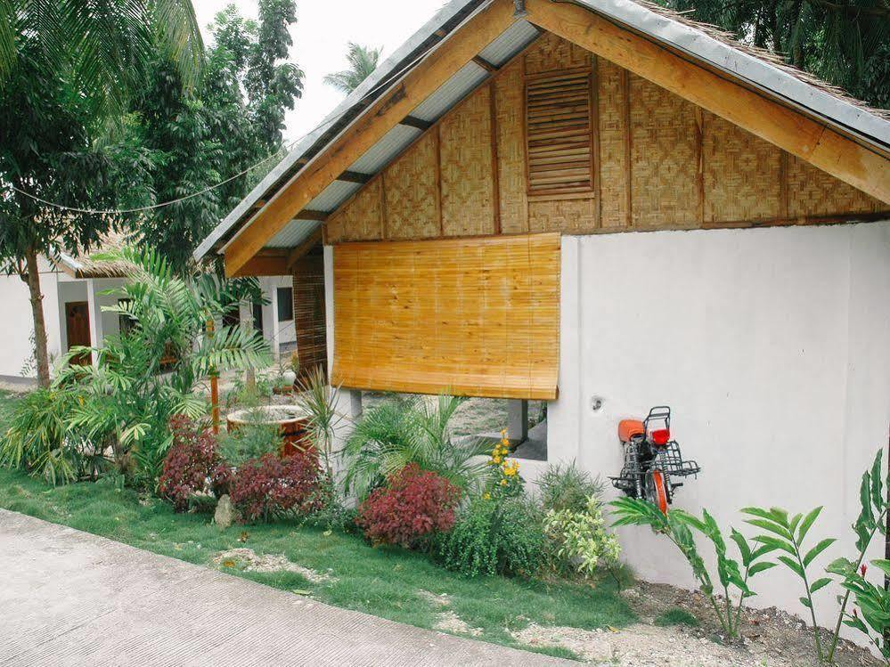 Neptune Diving Resort Santander Luaran gambar