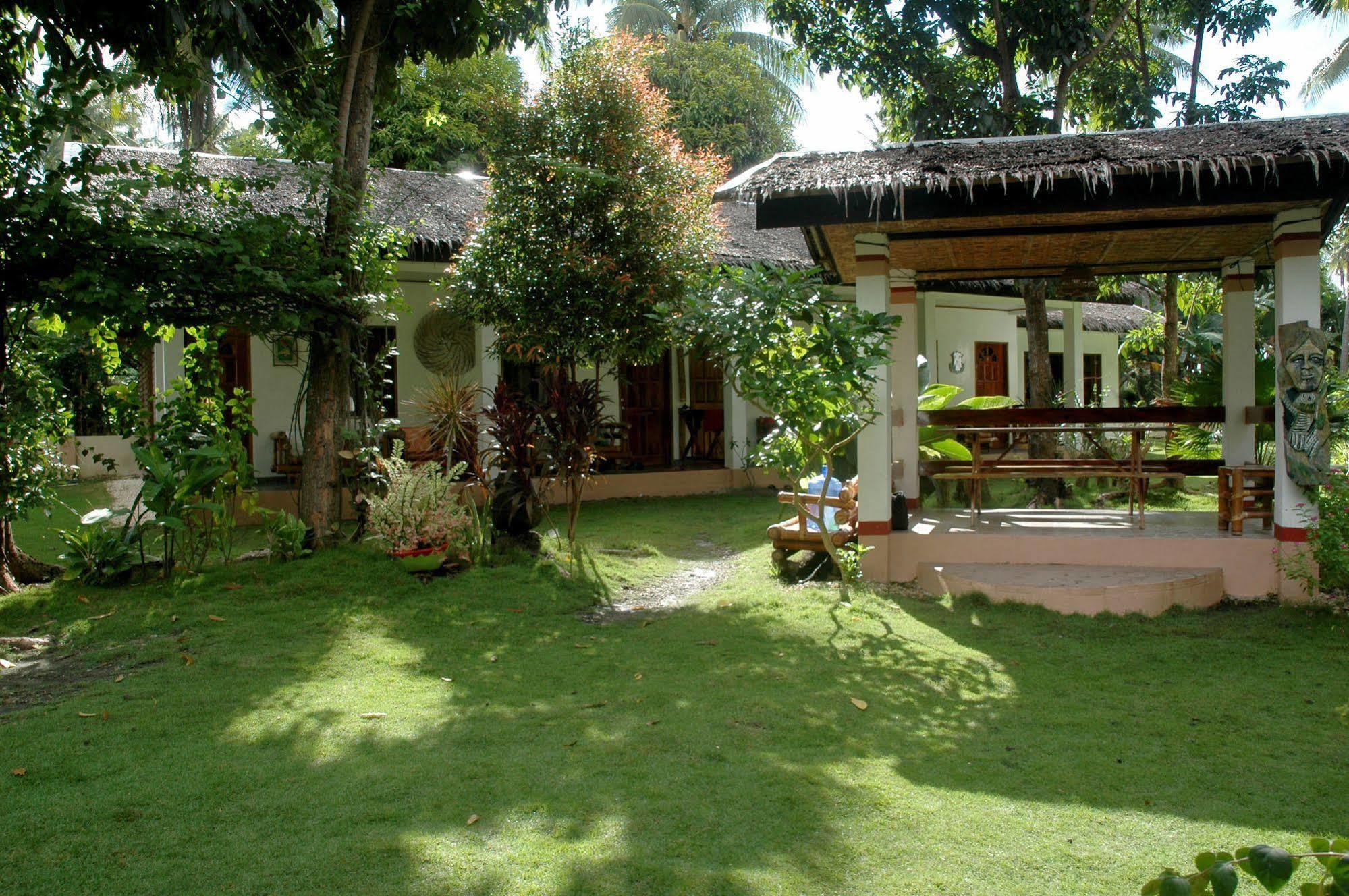Neptune Diving Resort Santander Luaran gambar